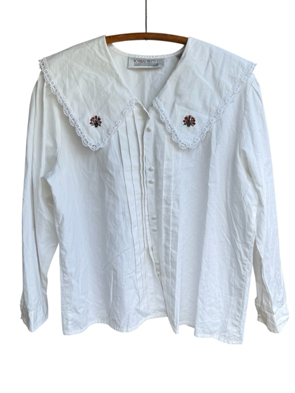Karen Scott White Lace Collar Button-Up Blouse with Floral Embroidery, Size 16